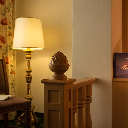 Elisabeth ホテル ショペルナウ